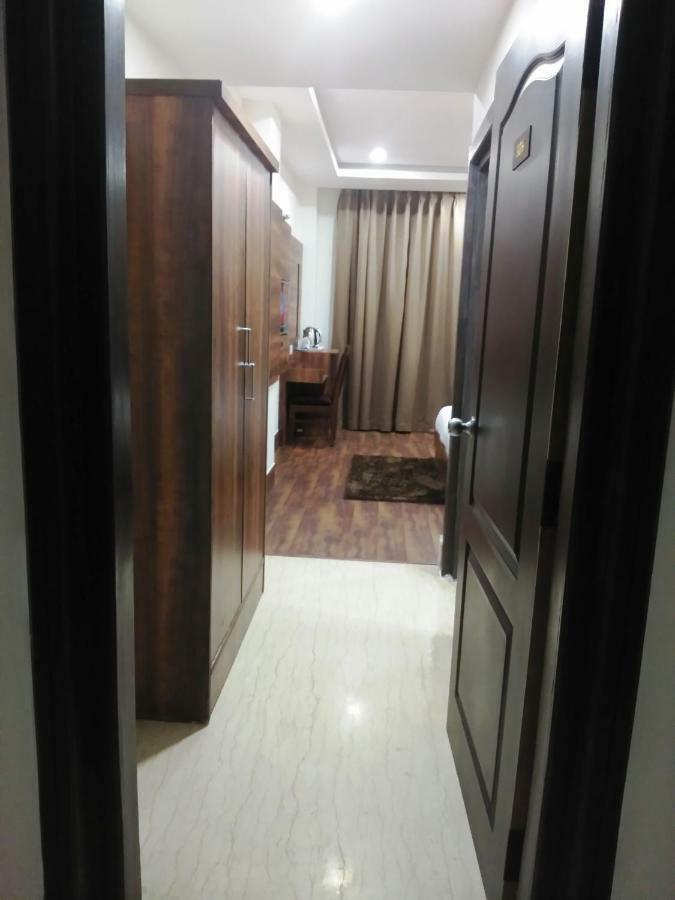 Ak Continental - Mcleodganj Otel Dharamshala Dış mekan fotoğraf